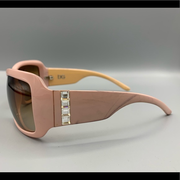 Vintage Dolce & Gabbana Pink Sunglasses main image 7
